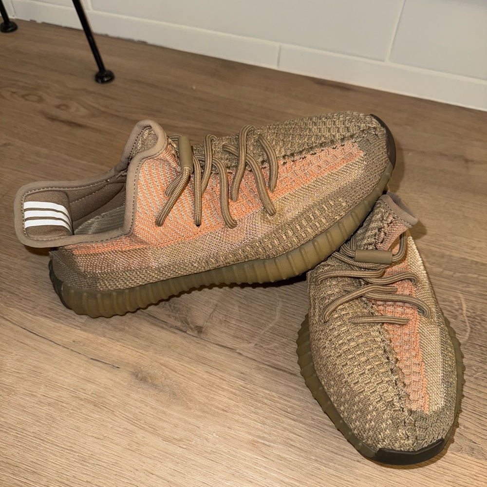Adidas Yeezy Boost 350 V2 “Sand Taupe” - Picture 2 of 4